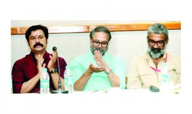 ദിലീപിനൊപ്പം വേദിയില്‍ രഞ്ജിത്; പ്രതിഷേധവുമായി ഭരണപക്ഷ യുവജനസംഘടന