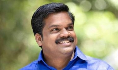 ശബരിമലയിലെ നിത്യ സന്ദര്‍ശകന്‍; ജനീഷ്‌കുമാര്‍ എംഎല്‍എയ്ക്ക് രൂക്ഷ വിമര്‍ശനം