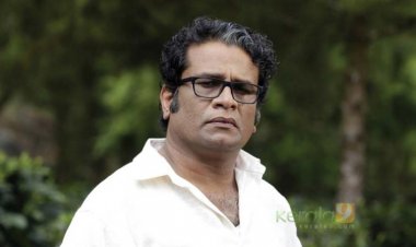 സ്ത്രീവിരുദ്ധത മുഖമുദ്ര; പേര് അമ്മ ; പേരടി പോരിന് 
