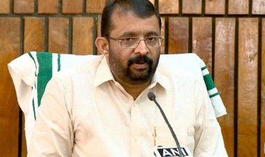 ഷെയ്ഖിന് കൈക്കൂലി കൊടുക്കാന്‍ മാത്രം ആളായിട്ടില്ലെന്ന് മുന്‍ സ്പീക്കര്‍