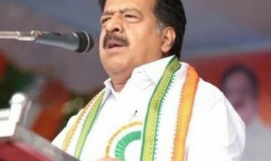 ഉന്നത നേതൃത്വം സ്പോൺസർ ചെയ്ത അക്രമം: രമേശ് ചെന്നിത്തല