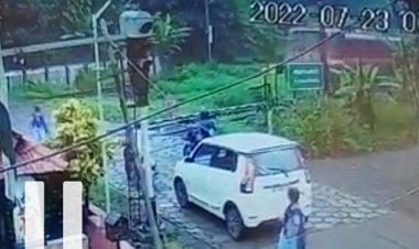 അമ്മയുടെ മുന്നിൽവെച്ച് വിദ്യാർത്ഥിനി ട്രെയിൻ തട്ടി മരിച്ചു