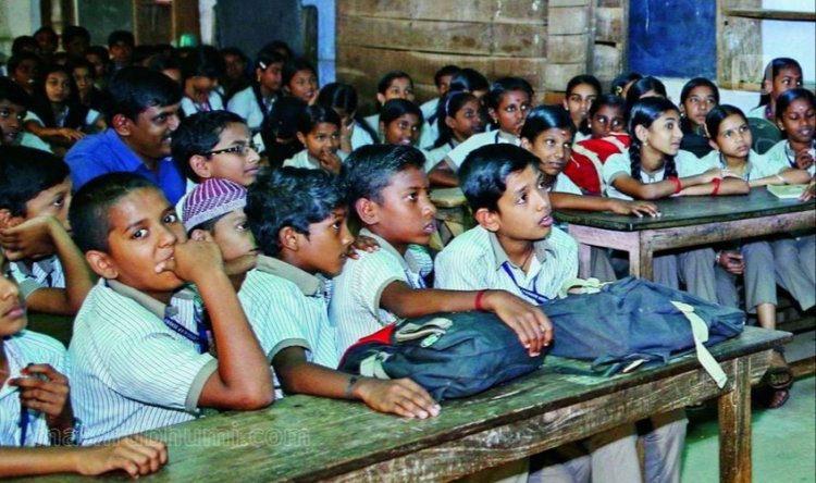 കേരളത്തിൽ ഇനി മിക്സഡ് സ്കൂളുകൾ മാത്രം; ഉത്തരവിട്ട് ബാലാവകാശ കമ്മിഷൻ