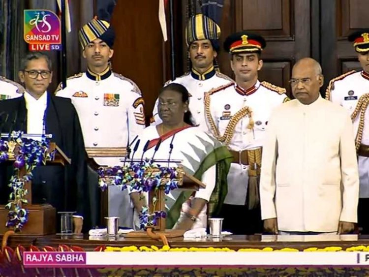 ഇന്ത്യന്‍ രാഷ്ട്രപതിയായി ദ്രൗപതി മുര്‍മു സ്ഥാനമേറ്റു