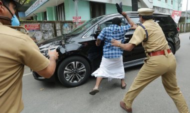 സോണിയും പുറത്തിറങ്ങി; ഒന്നും ചെയ്യാനാകാതെ പിണറായി വിജയന്‍