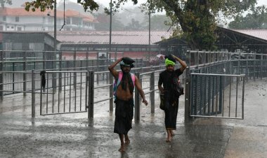 ആറ് മണിക്ക് മുമ്പായി മലയിറങ്ങണം; ഭക്തജനങ്ങള്‍ക്ക് മുന്നറിയിപ്പ് 