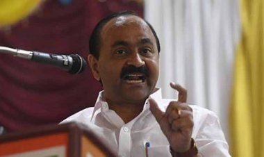 തോമസ് ഐസക്കിന് നോട്ടീസ് നൽകാൻ ഇ.ഡിക്ക് അധികാരമില്ല: വി ഡി സതീശൻ
