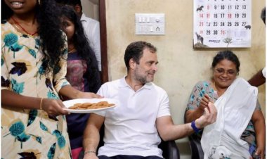 ഇന്ത്യയിലെ എല്ലാവരും ഒരു കുടുംബം; രതീഷിന്റെ വീട്ടിൽ അപ്രതീക്ഷിത അതിഥിയായി രാഹുൽ