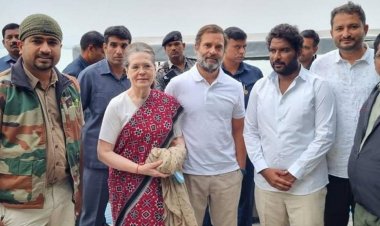 ഭാരത് ജോ‍ഡോ യാത്രയിൽ അണി ചേർന്ന് സോണിയ ​ഗാന്ധി, ആവേശമായി ജനസാ​ഗരമിരമ്പി
