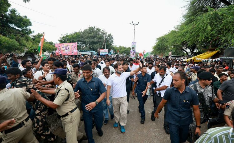മൂന്ന് സംസ്ഥാനങ്ങൾ പിന്നിട്ട് ഭാരത് ജോഡോ യാത്ര ആന്ധ്രപ്രദേശിൽ