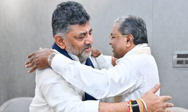 സിദ്ധരാമയ്യയുടെ രാജി സ്വീകരിച്ച് ഗവര്‍ണര്‍; ഡി കെ ശിവകുമാര്‍  തിങ്കളാഴ്ച സത്യപ്രതിജ്ഞ ചെയ്‌തേക്കും