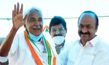 ഉമ്മൻചാണ്ടി ആരോഗ്യ ഇൻഷുറൻസ് പദ്ധതി പ്രഖ്യാപിച്ചു. ഒരു കുടുംബത്തിന് വർഷം 25 ലക്ഷം രൂപയുടെ പരിരക്ഷ.