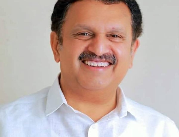 കേരളത്തിൽ ശരീരം കീറിമുറിക്കാതെയുള്ള പോസ്റ്റ്‌മോര്‍ട്ടം, അതായത് വിർച്വൽ ഓട്ടോപ്‌സി (Virtual Autopsy) ഉടൻ നടപ്പാക്കുമെന്ന് ആരോഗ്യമന്ത്രി  കെ. മുരളീധരൻ.