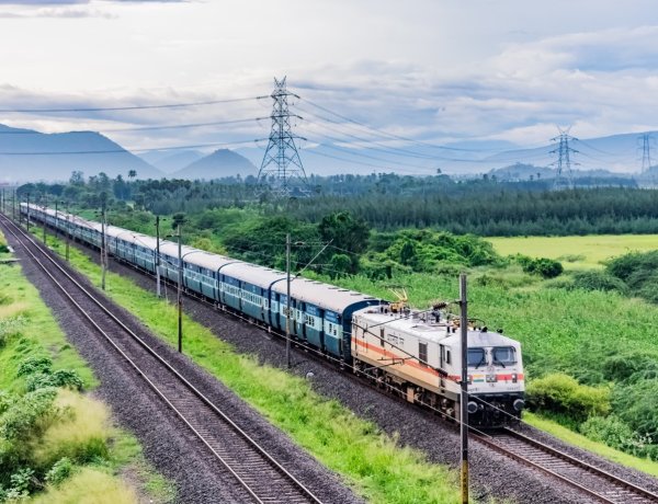 ഇന്ത്യൻ റെയിൽവേയിൽ ടിക്കറ്റ് ബുക്കിഗിന് മാറ്റം; പുതിയ റിസർവേഷൻ സംവിധാനം ആഗസ്റ്റിൽ.