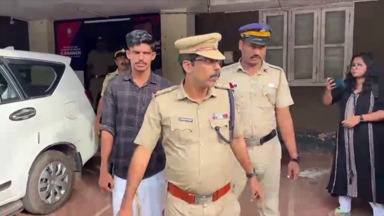 കാഫിർ സ്ക്രീൻ ഷോട്ട് :  മുഖ്യപ്രതി ജിതിൻ ഭാസ്‌ക്കർ  എന്ന് സൂചന