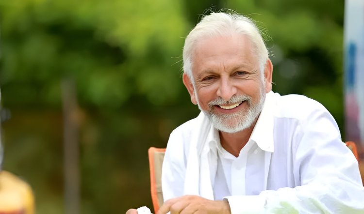 ഗ്രാമീണര്‍ കൈകോര്‍ത്തു, ശ്രീ എം പിന്മാറി