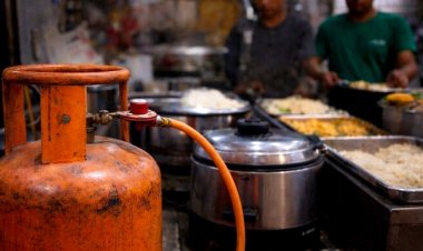 ഗ്യാസ് വില കുറഞ്ഞു; ഇനി ചായക്കപ്പിന്റെ ചൂട് പോക്കറ്റിനും കുറയുമോ?