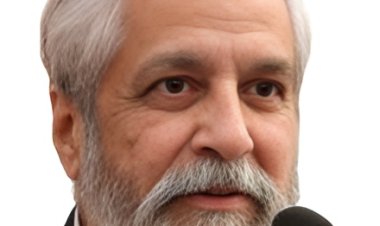പാസ്‌പോര്‍ട്ട് വെറും ബസ് ടിക്കറ്റായി; രൂക്ഷ വിമര്‍ശനവുമയി മുന്‍ ജഡ്ജി
