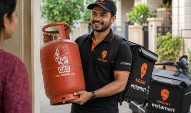 മിനിറ്റുകൾക്കുള്ളിൽ ഗ്യാസ് സിലിണ്ടർ വീട്ടിലെത്തും; പുതിയ സേവനവുമായി സ്വിഗ്ഗി.