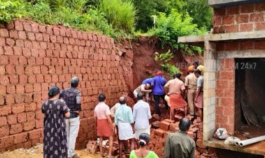 കാസർഗോഡ് ചെറുവത്തൂരിൽ നിർമാണത്തിനിടെ മൺതിട്ട ഇടിഞ്ഞുവീണു; മൂന്ന് തൊഴിലാളികൾ മണ്ണിനടിയിൽപ്പെട്ടു