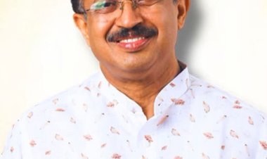 തിരുവനന്തപുരം പൗർണമി കാവിൽ തുലാഭാരത്തിനിടെ കയർ പൊട്ടി; വി. മുരളീധരൻ എംഎൽഎയ്ക്ക് പരിക്ക്