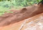 പരപ്പനങ്ങാടിയിൽ വൻ മണ്ണിടിച്ചിൽ; സംസ്ഥാനപാതയിൽ ഗതാഗതം സ്തംഭിച്ചു