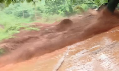 പരപ്പനങ്ങാടിയിൽ വൻ മണ്ണിടിച്ചിൽ; സംസ്ഥാനപാതയിൽ ഗതാഗതം സ്തംഭിച്ചു