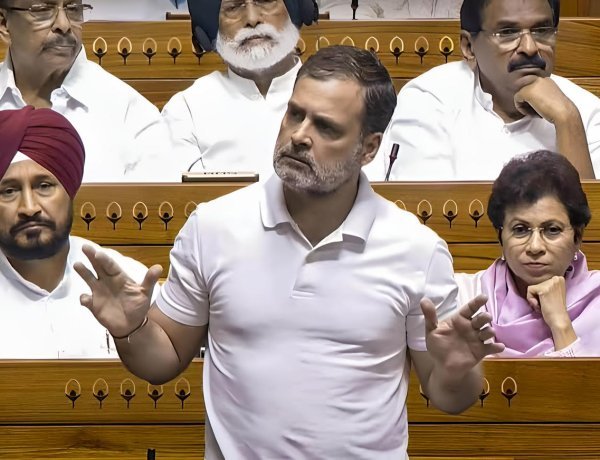 54 വോട്ടിന് സഭയിൽ തോറ്റ് മോദി ; 10 ാം തവണ രാഹുലുമായി അടച്ചിട്ട മുറിയിൽ കേന്ദ്രമന്ത്രി