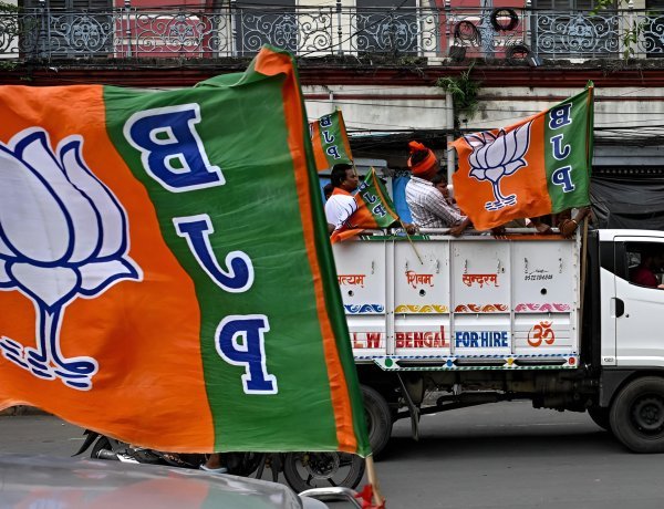 ചാക്കിൽ നിറച്ച പണം ; ശ്രീലേഖയുടെ പരാതി; BJPയിൽ ഞെട്ടിക്കുന്ന നീക്കങ്ങൾ!