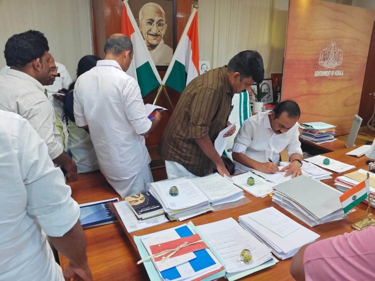 കാസർഗോഡിനെ തൂക്കി സന്ദീപ് വാര്യർ എം.എൽ.എ; ജില്ലയുടെ പുതിയ പ്രതീക്ഷയായി ജനപ്രതിനിധി