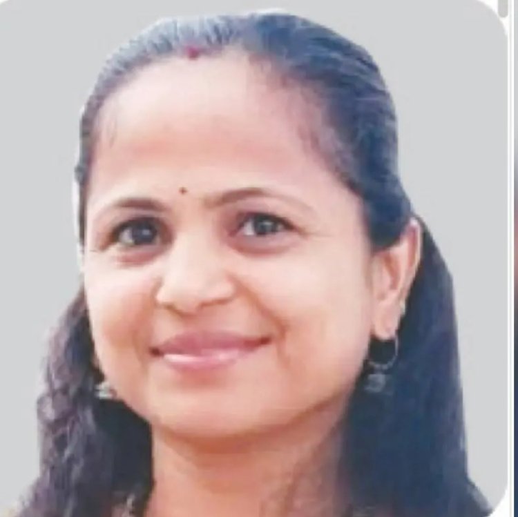 ‘വീട്ടിലും ഓഫീസിലും ഒറ്റപ്പെട്ടു, ആരോടും പരാതിയില്ല’; കളക്ടറേറ്റ് ജീവനക്കാരി ജീവനൊടുക്കിയതിൽ അന്വേഷണം