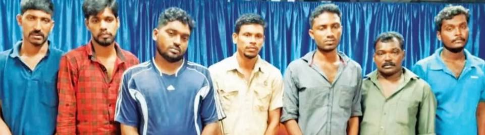 വിഷ്ണു വധക്കേസ്: 18കാരനെ വീട്ടുകാരുടെ മുന്നിലിട്ട് വെട്ടിക്കൊലപ്പെടുത്തി; പ്രതികൾക്ക് 19 വർഷം തടവ്