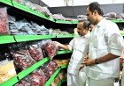 സതീശൻ–അനൂപ് കോംബോ ഓണം പൊളിച്ചു; സപ്ലൈകോയിൽ ജനത്തിരക്ക്