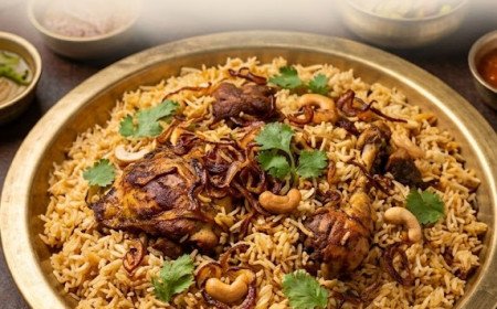 മന്തിക്ക് അധിക ചോറ് ചോദിച്ചു; തിരുവനന്തപുരത്ത് സ്കൂൾ വിദ്യാർഥികൾക്ക് മർദ്ദനം, കടയുടമ ഉൾപ്പെടെ 3 പേർ കസ്റ്റഡിയിൽ