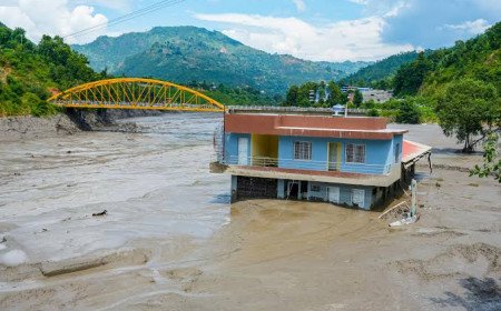നേപ്പാൾ ഹിമപാത ദുരന്തം: മരണം 390 കടന്നു; 1400-ലേറെ പേരെ കാണാതായി, 280-ലധികം ഇന്ത്യക്കാർക്കായി തെരച്ചിൽ തുടരുന്നു