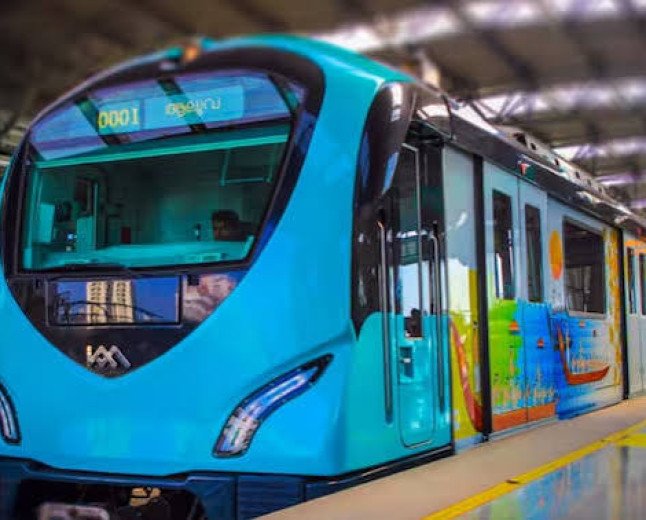 ‘ഓണസമ്മാനം’: കൊച്ചി മെട്രോ നാല് സ്റ്റേഷനുകളിൽ പാർക്കിങ് ഫീസ് കുത്തനെ കൂട്ടി