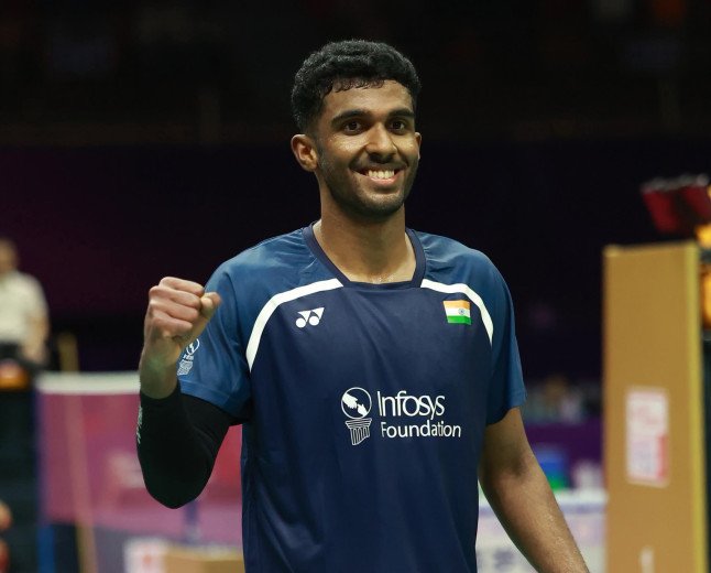 ലോക ഒന്നാം നമ്പർ താരത്തെ വീഴ്ത്തി ആയുഷ് ഷെട്ടി; വമ്പൻ അട്ടിമറി!