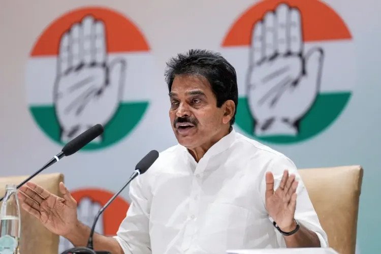 ‘ജനാധിപത്യം അട്ടിമറിക്കാനുള്ള ബിജെപി നീക്കം; കോൺഗ്രസ് ചെറുക്കും’ — കെ.സി. വേണുഗോപാൽ