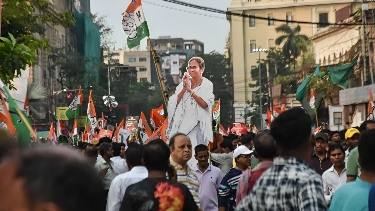 പേരും ചിഹ്നവും നഷ്ടമായി; മമതയ്ക്ക് മുന്നിൽ ഇനി എന്ത് വഴി? ബംഗാളിൽ ദിദിയുടെ രാഷ്ട്രീയ ഭാവി ചോദ്യചിഹ്നം
