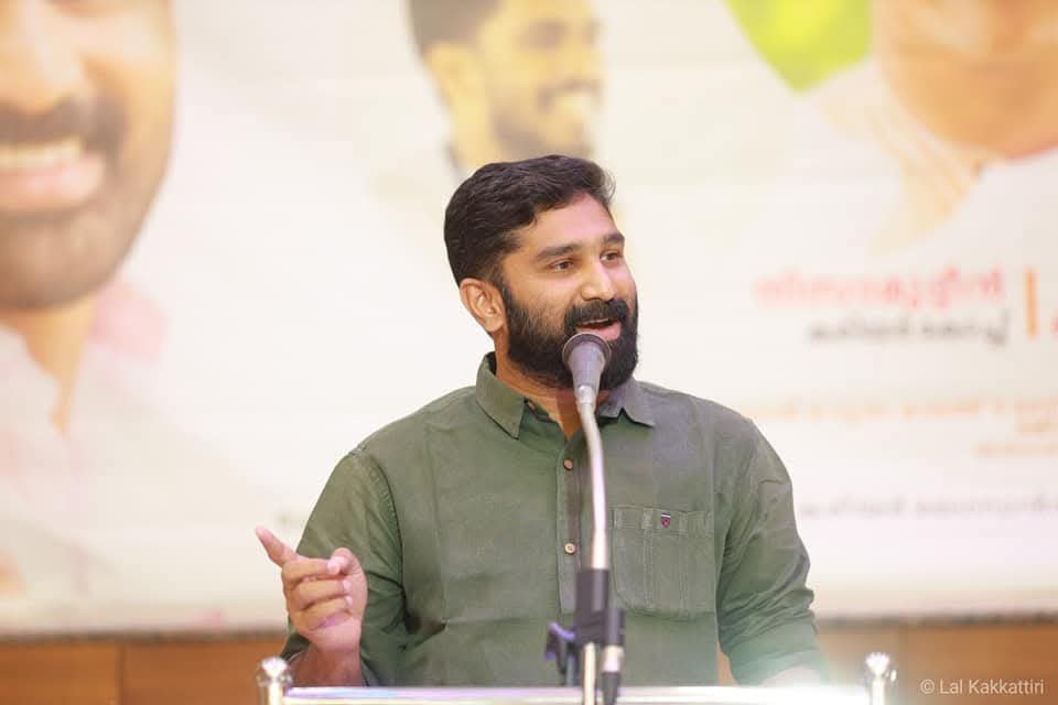 ‘റിപ്പോർട്ടർ ടിവിക്കെതിരായ അന്വേഷണം മാധ്യമസ്വാതന്ത്ര്യത്തിന് നേരെയുള്ള കടന്നുകയറ്റമല്ല’; വി.ടി. ബൽറാം