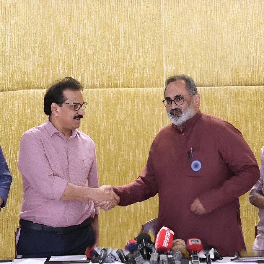ഒരു പാട്ടഭൂമി, 2000 കോടി, പിന്നെ ബിജെപി സഖ്യം; സാബു ജേക്കബിനെ ചുറ്റി ദുരൂഹത 2000 കോടി