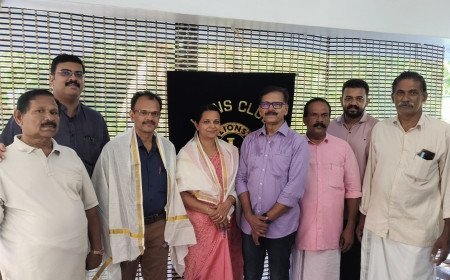 അധ്യാപകരെ ആദരിച്ച് ലയൺസ് ക്ലബ് ഇന്റർനാഷണൽ