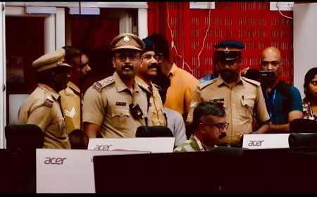 റിപ്പോർട്ടർ ടി.വിയിൽ പൊലീസ് റെയ്ഡ്; സി.പി.എം നേതാക്കളുടെ പ്രതിഷേധത്തിന് പിന്നിലെന്ത്?