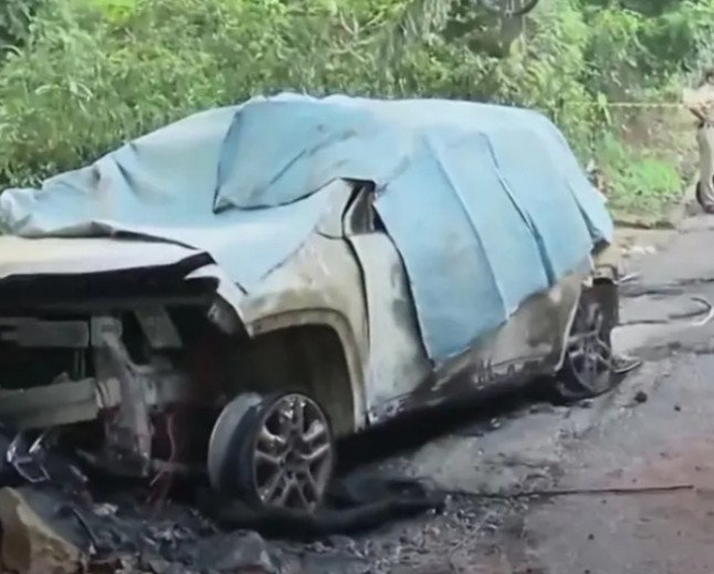 കോഴിക്കോട് ചേവായൂരിൽ കാർ മതിലിലിടിച്ച് തീപിടിച്ചു; യാത്രികന് ദാരുണാന്ത്യം