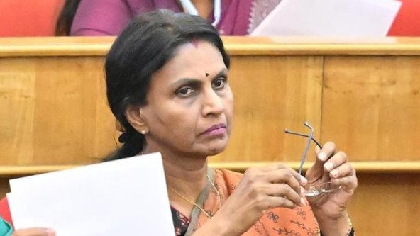 “രാജിവെച്ചോ ഇല്ലയോ? എല്ലാം ഒക്ടോബർ 11ന് പറയും”; ബിജെപിയെ വീണ്ടും വെട്ടിലാക്കി ആർ. ശ്രീലേഖ