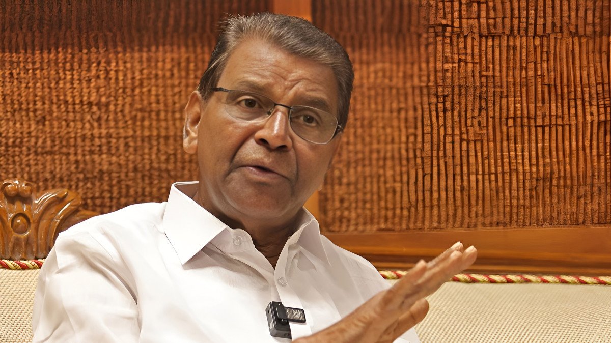 മാണി സി കാപ്പൻ അയോഗ്യനാകുമോ? സ്പീക്കർ തിരുവഞ്ചൂർ രാധാകൃഷ്ണന് മുന്നിൽ നിർണായക തീരുമാനം