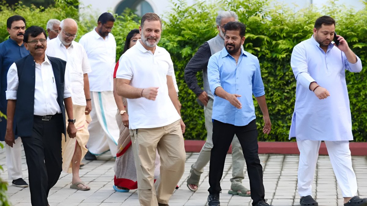 ചായക്കപ്പിനൊപ്പം വൻ രാഷ്ട്രീയ നീക്കം! ഗ്യാനേഷ് കുമാറിനെതിരായ അടുത്ത പ്രഹരം എപ്പോൾ? സസ്പെൻസ് ബാക്കി