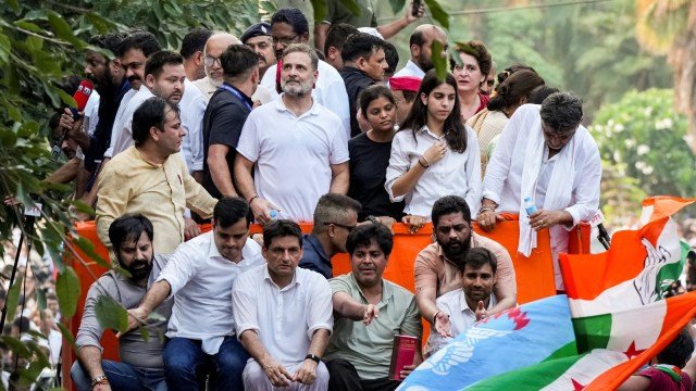 ദില്ലി ഇന്നും സമരമുഖരിതമാകും; യൂത്ത് കോൺഗ്രസ് പ്രതിഷേധം വൈകീട്ട്, രാംലീല മൈതാനത്ത് ഇൻഡ്യ സഖ്യത്തിന്റെ വമ്പൻ റാലി നവംബർ ഒന്നിന്