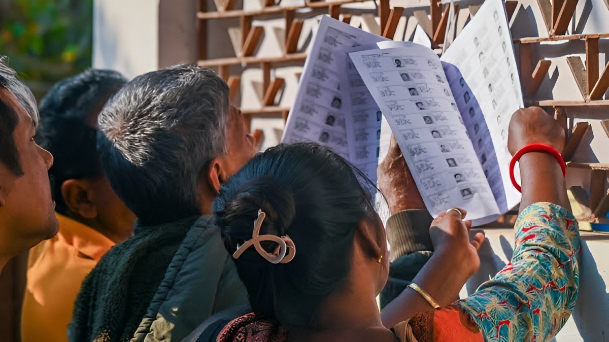 909 വോട്ട് എവിടെനിന്ന്? റജിനഗർ ബൂത്തിലെ കണക്കുകൾ ഉയർത്തിക്കാട്ടി അഭിഷേക് ബാനർജി