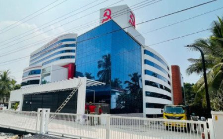 പിണറായിയുടെ ‘വീട്ടിൽ പോയി പറയണം’ പ്രയോഗം തിരിച്ചടിയായി; കാസർകോട് സിപിഎമ്മിൽ രൂക്ഷവിമർശനം